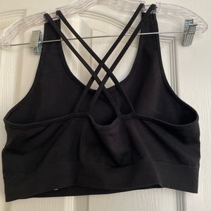 Alphalete-sports bra